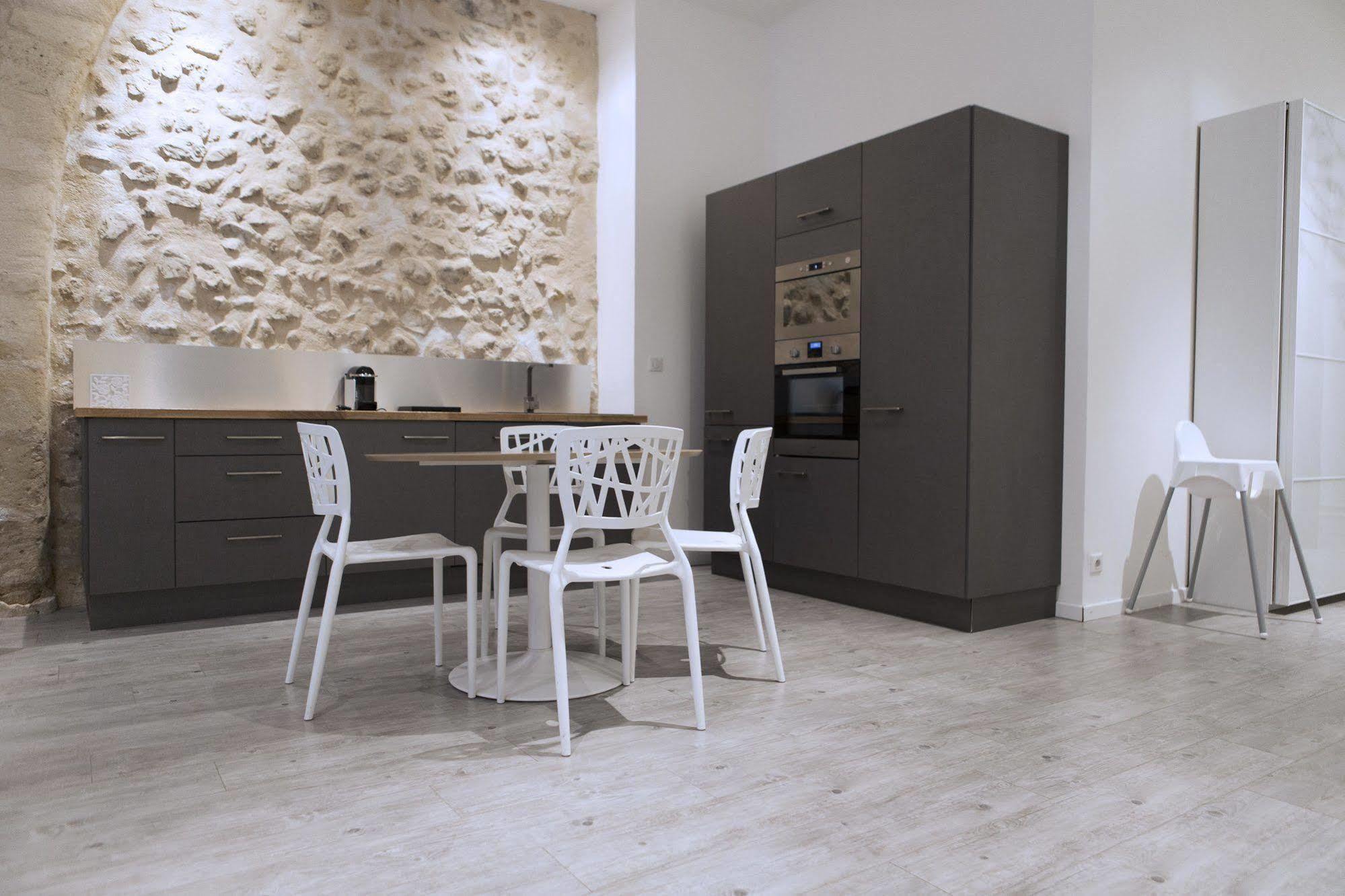Ausone Beautiful Loft Apartment In Historical Center + Terrace And Parking Bordeaux Eksteriør billede