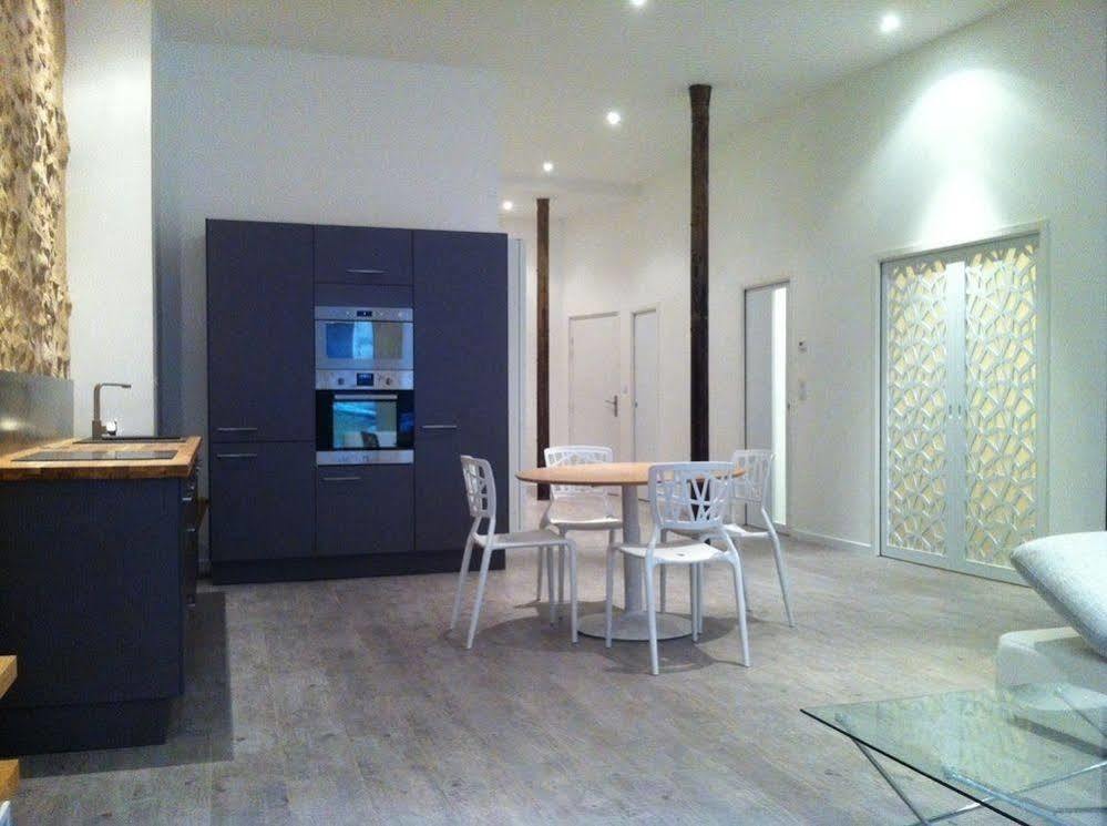 Ausone Beautiful Loft Apartment In Historical Center + Terrace And Parking Bordeaux Eksteriør billede