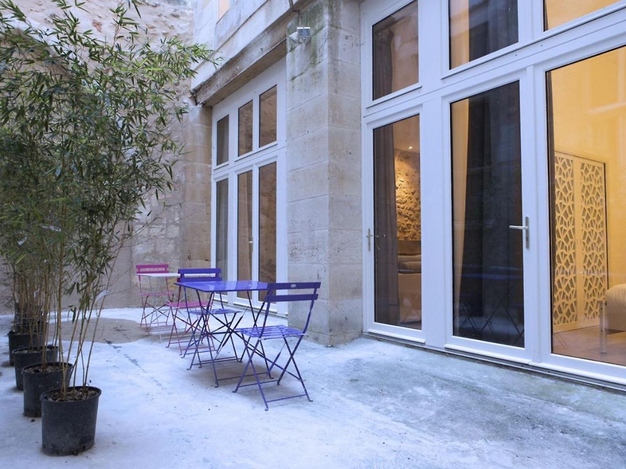 Ausone Beautiful Loft Apartment In Historical Center + Terrace And Parking Bordeaux Eksteriør billede